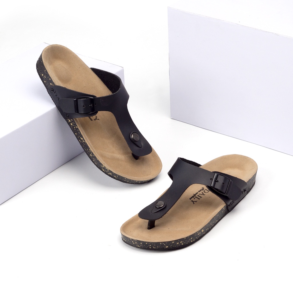 DALTON CREAM |ManNeedMe x DAILY| Sandal Jepit Pria Sendal Kulit Casual ORIGINAL