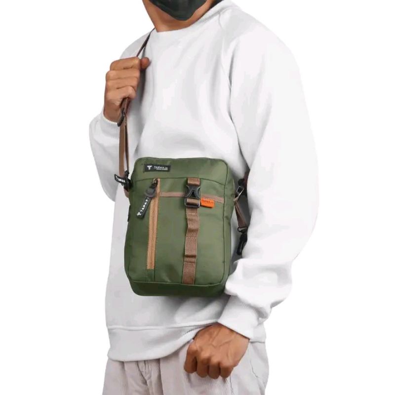 TAS SELEMPANG TAPAX