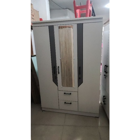 lemari pakaian putih 3pintu 2laci
