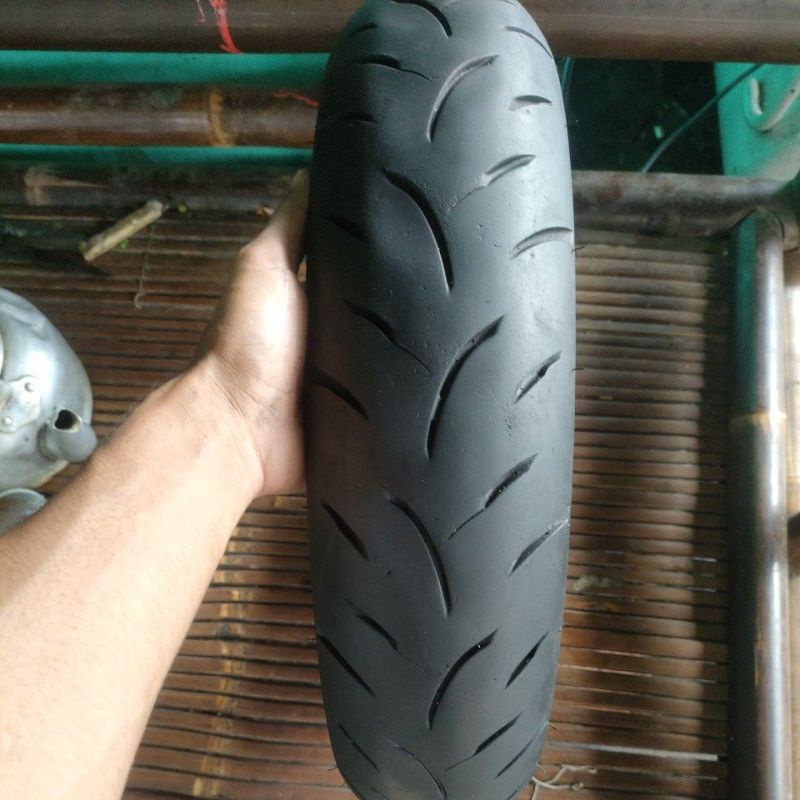 maxxis victra 100-80-14