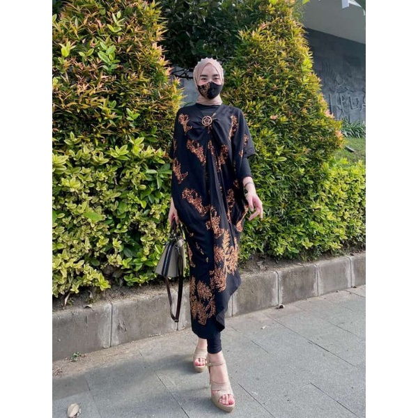 kaftan asimetris wayang - batik kaftan - dress free size - baju muslim jumbo - batik solo