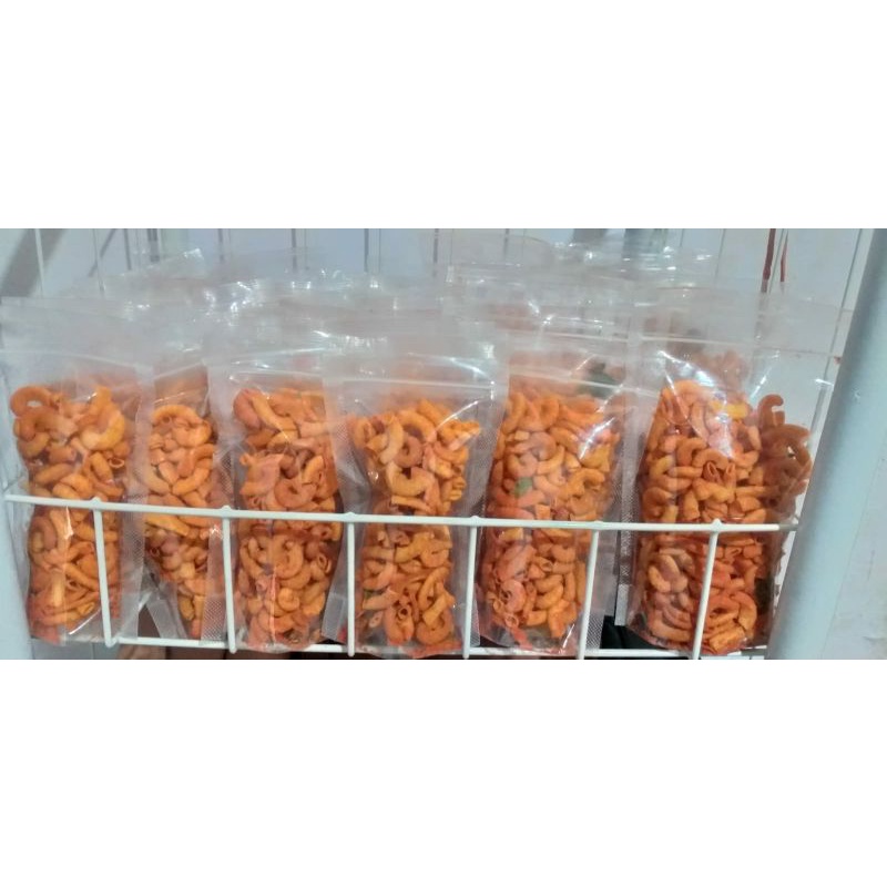 

SI"WIKU SNACK MAKARONI MURAH MERIAH BEST SELLER BANYAK BONUS NYA