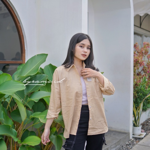 Kemeja Wanita Oversize Linen Olivia Shirt Linen Pocket Oversize-LATTE