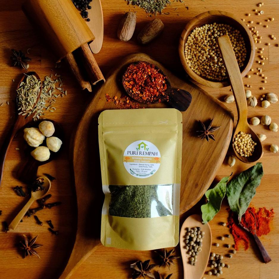 

CODE0g0Fu--Peterseli Kering / Dried Parsley