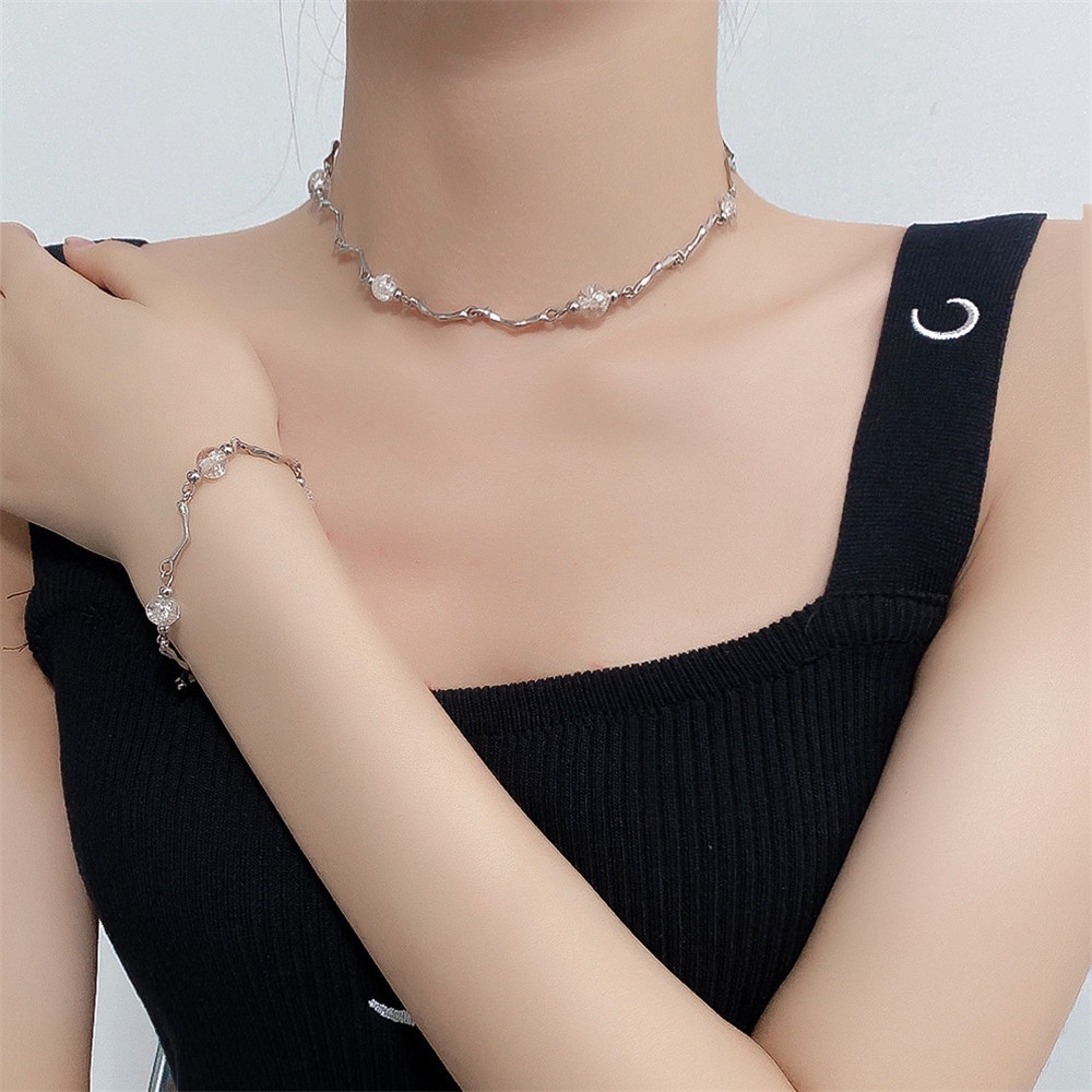 【COD Tangding】Kalung Choker Bahan Logam Aksen Manik-Manik Untuk Wanita