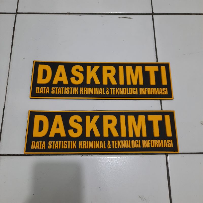 Custom Nametag / Patch Rubber / Papan Nama Karet Custom / Patch Rubber Emblem Karet Tempelan Nama Costums / Costum Papan Nama Tempelan Karet