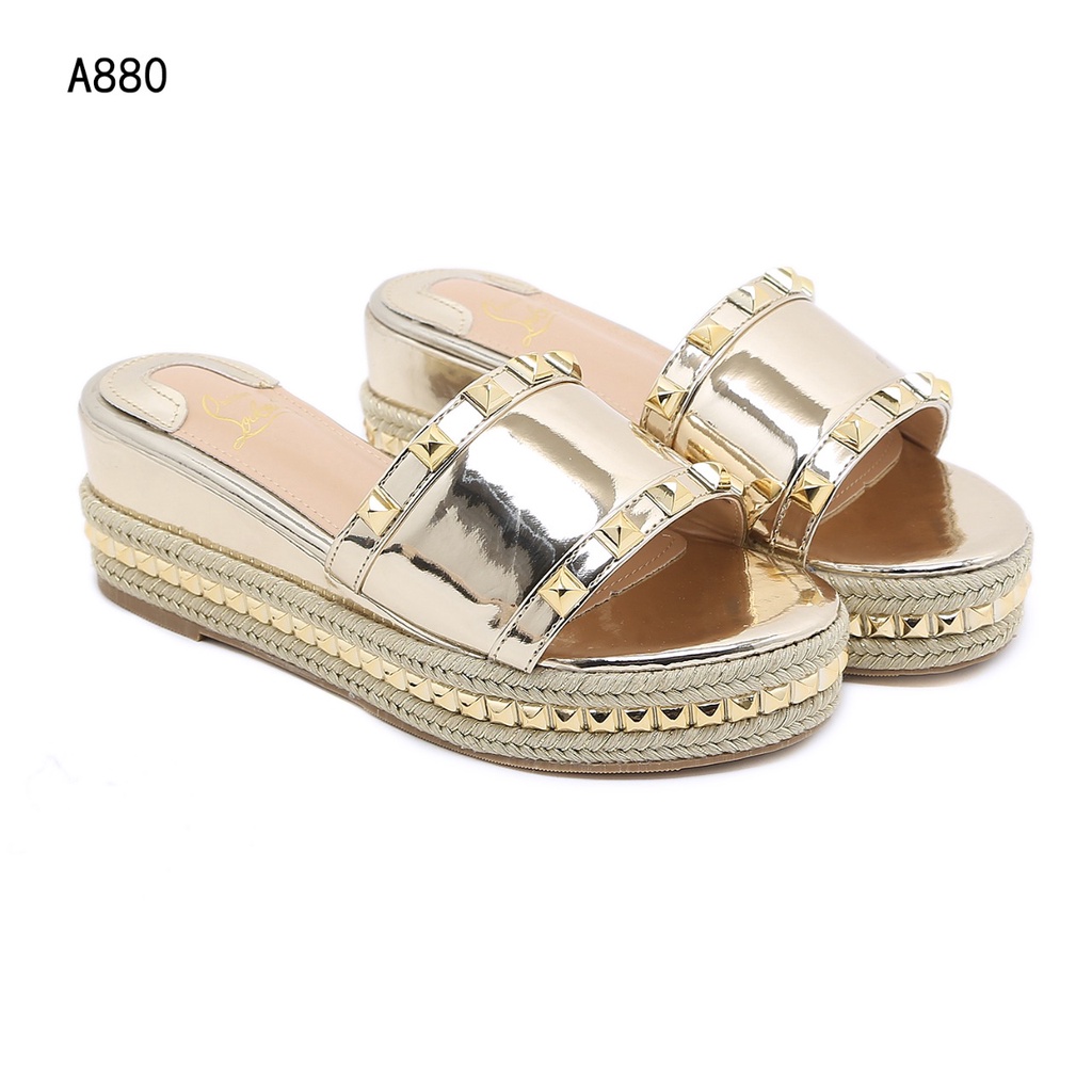 CL Patent Leather Wedges Sandals A880