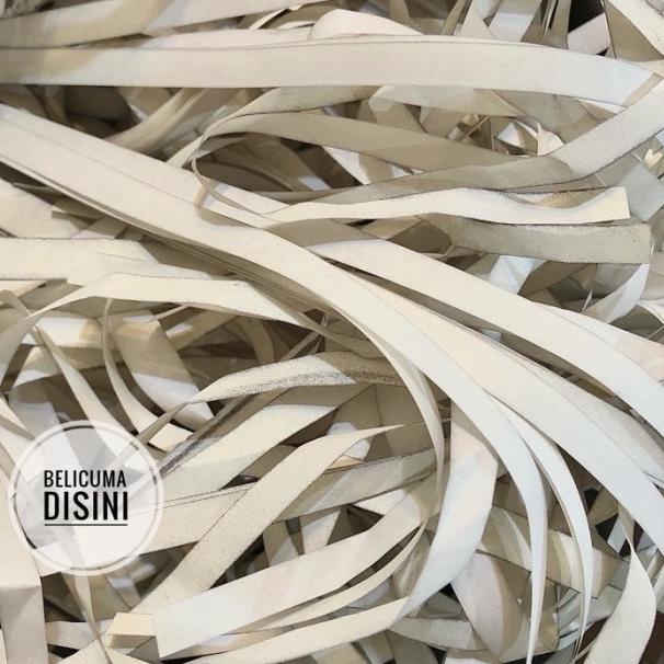 

SHREDDED PAPER / KERTAS CACAH SERUT KAWUL / ISI GIFT BOX FILLER - Peach - 2 Kg