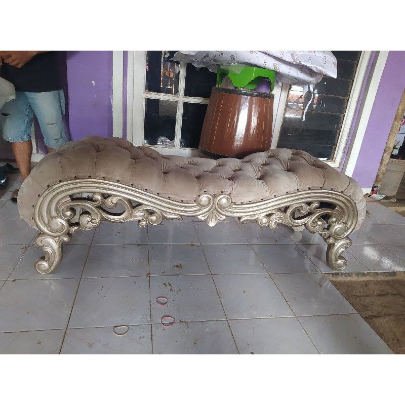 kursi sofa stool busa seribu kancing ukir kayu jati mahoni mewah furniture mebel jepara