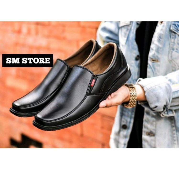 Stok Terbatas SEPATU PANTOFEL PRIA KULIT SEPATU PANTOFEL KICKERS