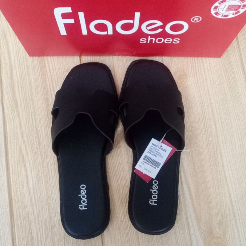 11.11 Sandal Fladeo | Sandal wanita fladeo | Sandal slipper wanita / Sandal Triset Terbaru-Hitam Alas hitam