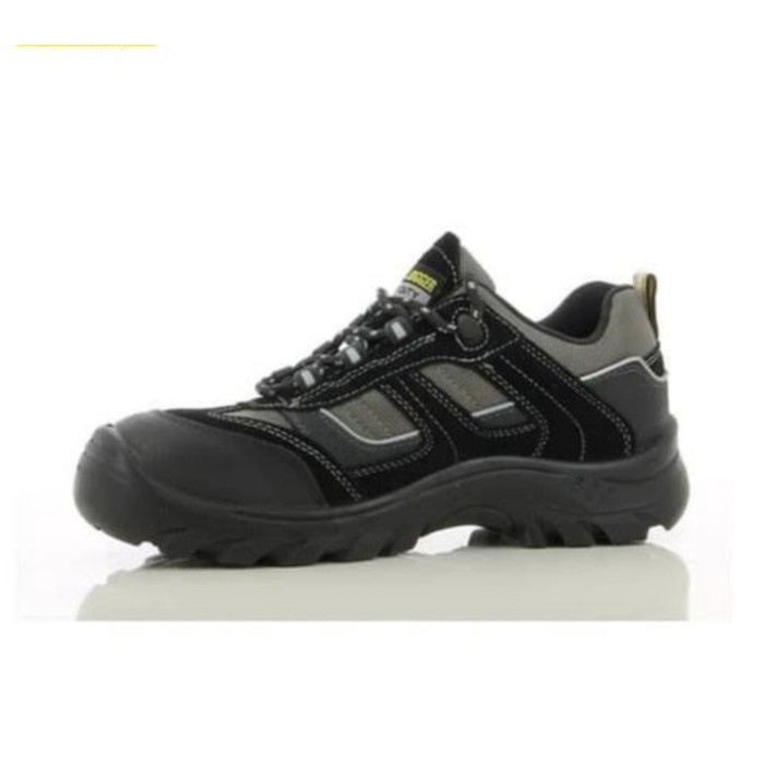 Boots Sepatu Safety Jogger Jumper S3