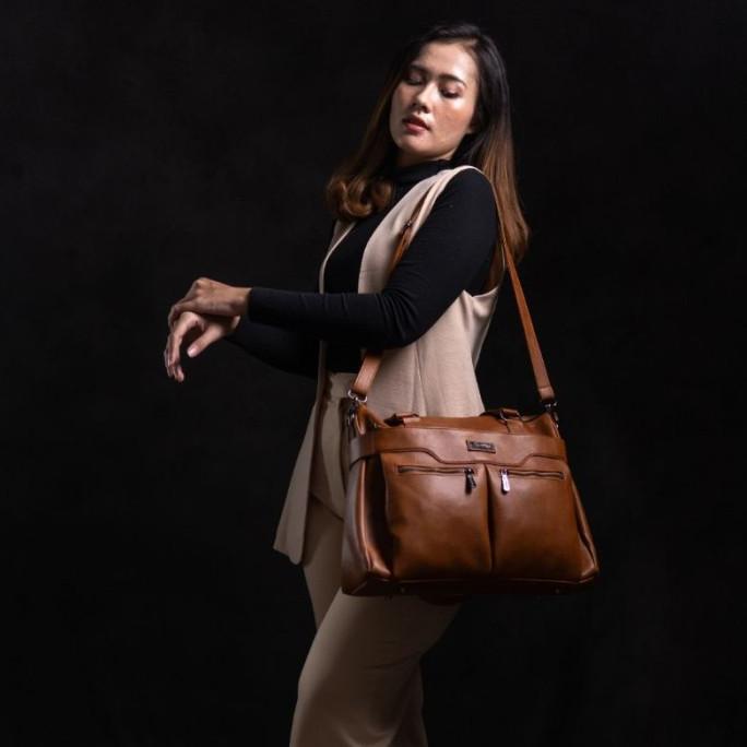 Nuala Bag by MANJUA. Tas Kerja muat Laptop 14 inch.