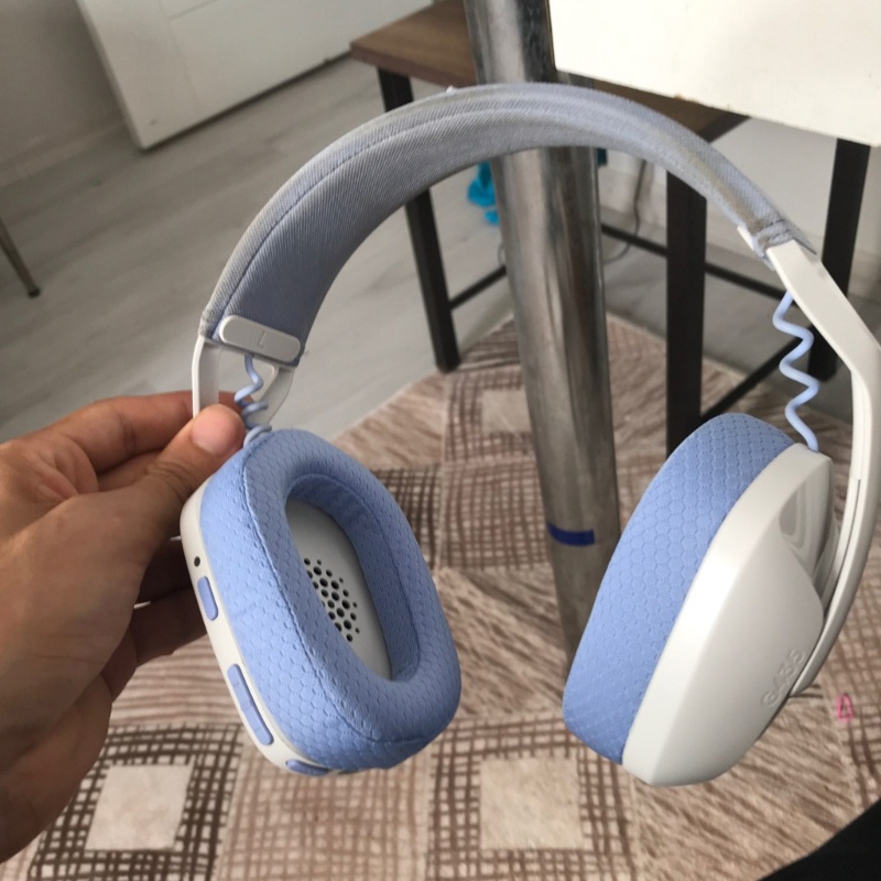 Btsg Bantalan Telinga Pengganti Bahan Memory Foam Untuk Headphone G435