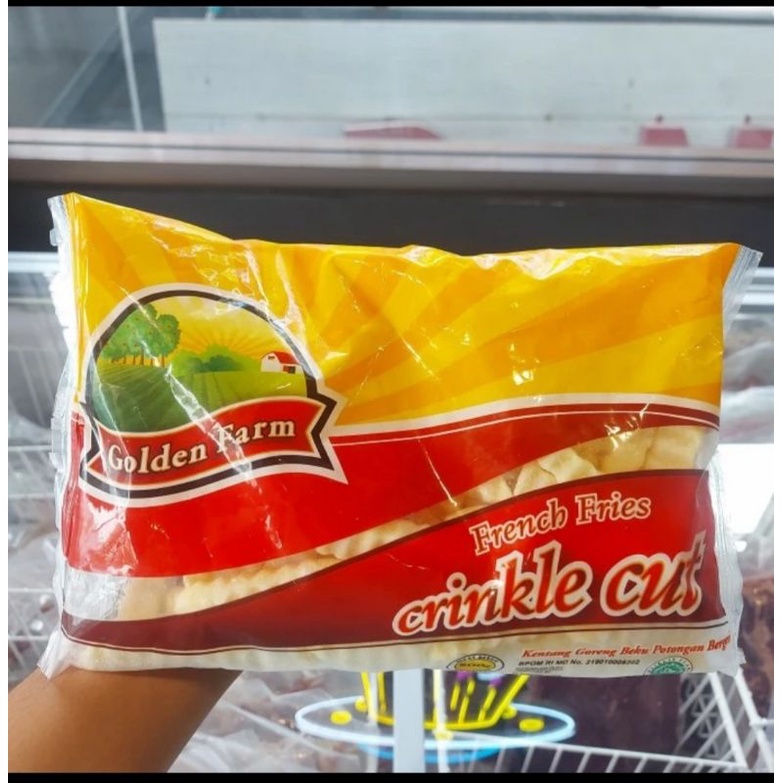 

Golden Farm French Fries ( Crinkle Cut ) 500gr / Kentang Frozen Sprial