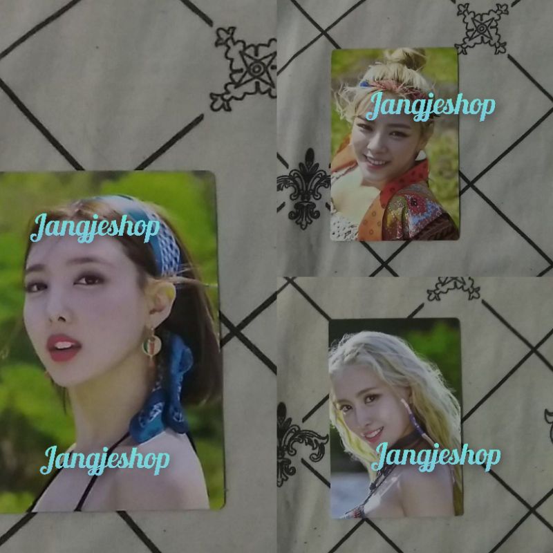 [READY STOK] Photocard TWICE - TWICE MONOGRAPH MORE & MORE