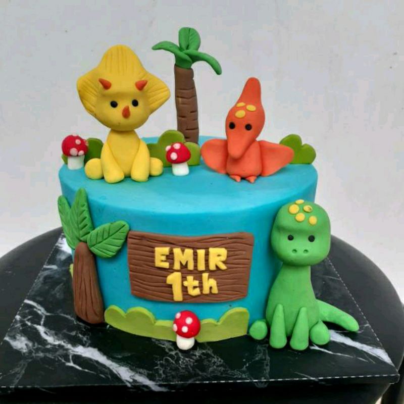 

dino cake