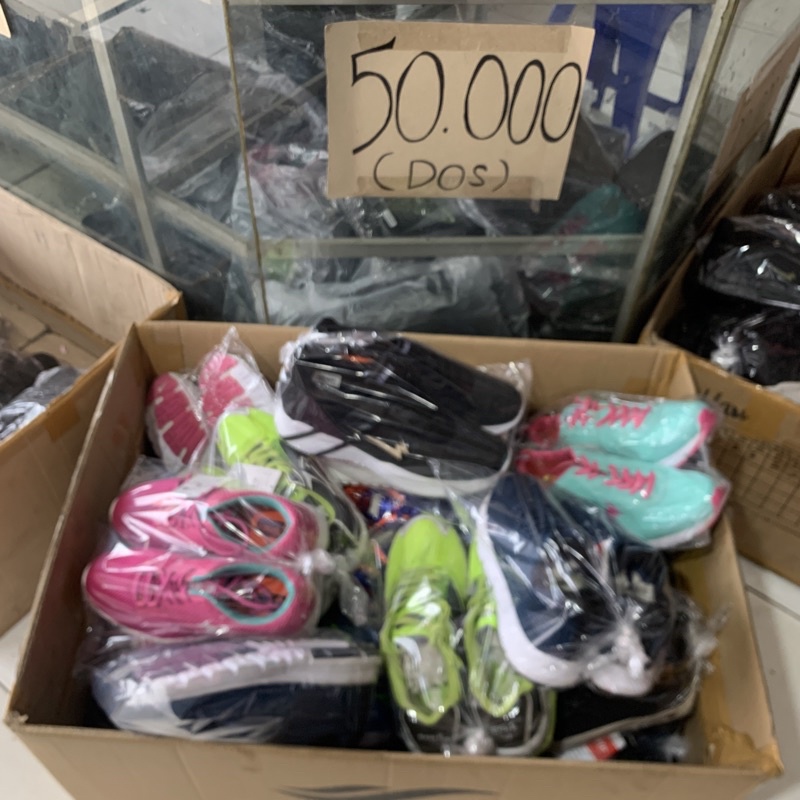 Obral Sepatu