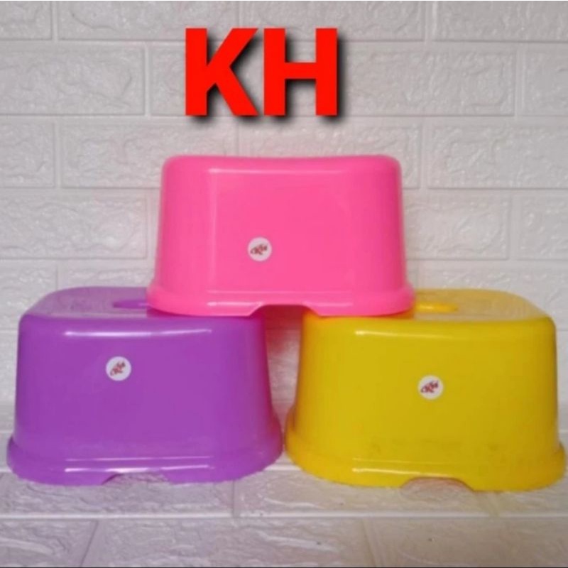 KURSI PLASTIK / BANGKU JONGKOK PLASTIK KH BAHAN TEBAL/KURSI KECIL GLACIO KH