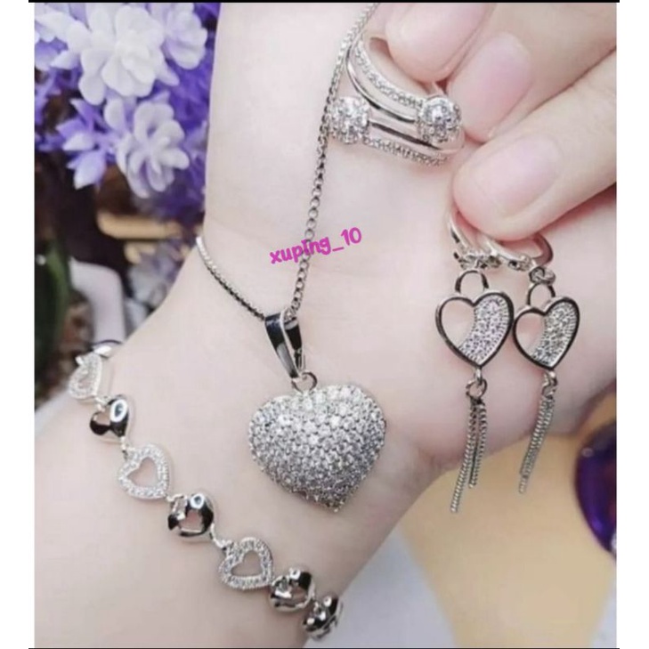 set perhiasan wanita Perhiasan set motif love silver