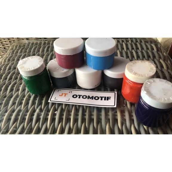 

PIGMENT SOLID CAMPURAN PEWARNA RESIN