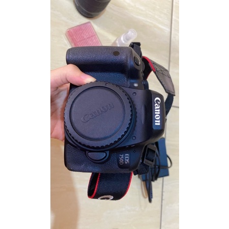 Canon EOS 750d