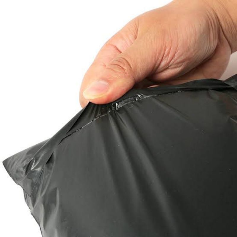 Plastik Polymailer Hitam LDPE [15x25] isi 100 pcs - Bungkus Plastik Packing Online Lem