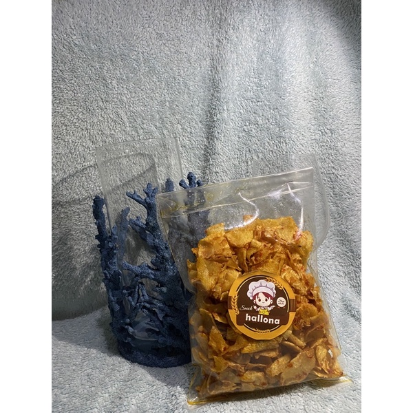 

Keripik singkong pedas asam