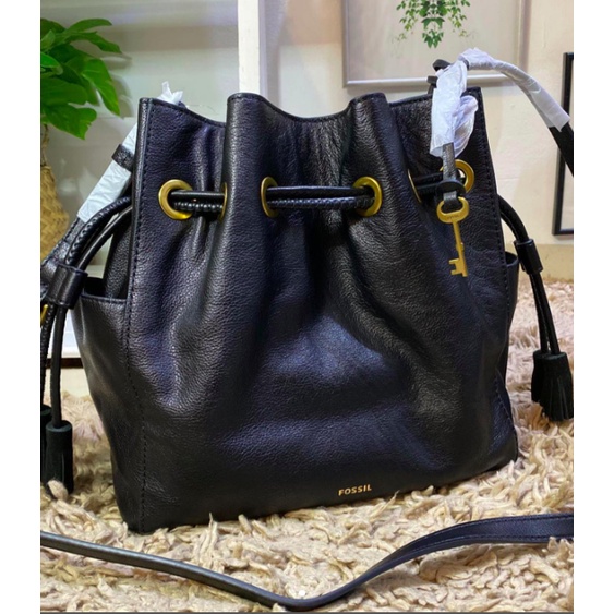 Tas Wanita Fossile Rayna Medium Drawstring Crossbody Black
