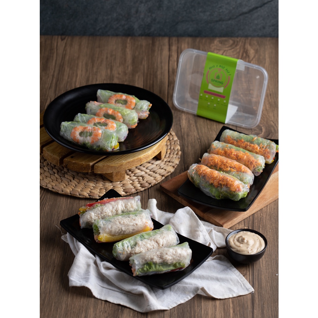 

Vietnam Spring Roll Salad Roll Tuna Rempah (isi 4 Pcs)!! 1-2 Jam Sampai !!