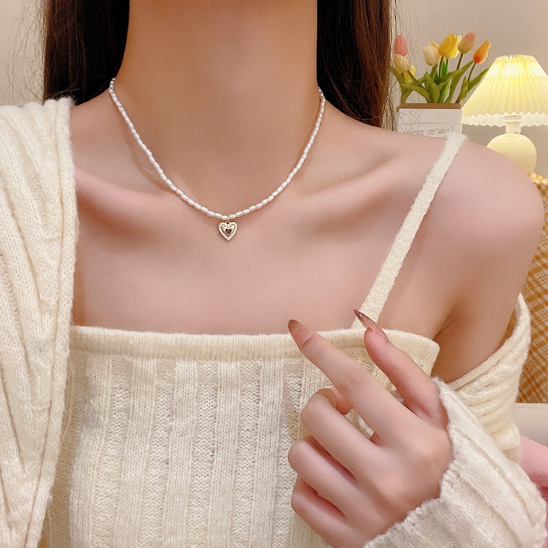 Kalung Choker Dengan Liontin Hati Aksen Mutiara Untuk Wanita