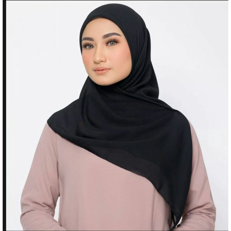 Hijab Zaskia Mecca / Sana Black Hijab Hijab Segiempat Original