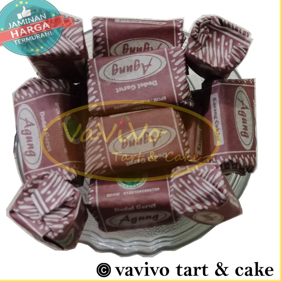 

Barang keren--Oleh - Oleh Dodol Garut SPECIAL Kacang Coklat 500 gram