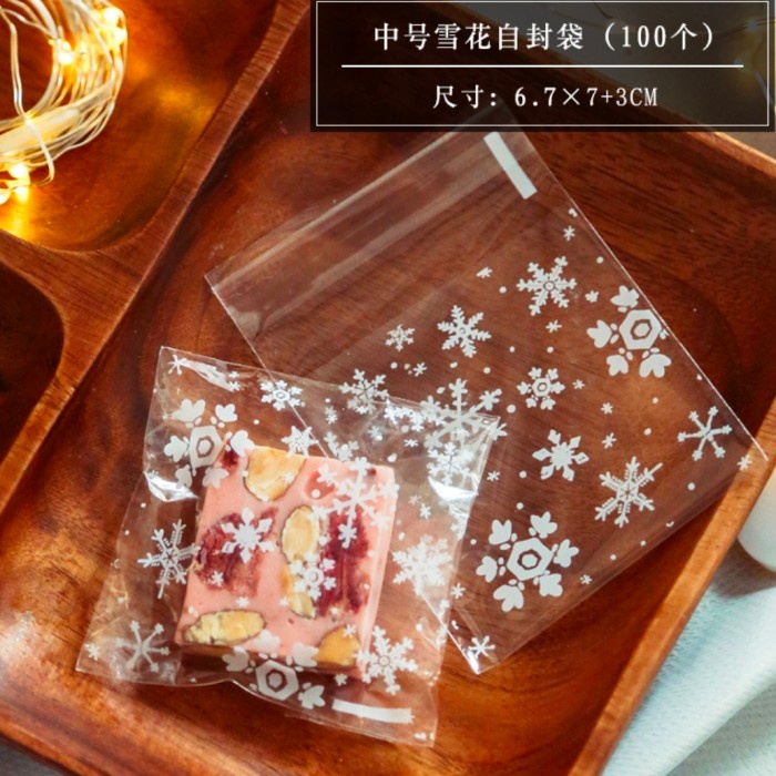 

Plastik Cookies Natal 6,7x7cm + 3cm tanpa sealer Kemasan Cookies Natal - 25lembar