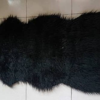 Karpet bulu alas bulu dashboard bulu kain bulu asimetris hitam MURAH - Bulu Pendek(K7V7) KARPET BULU