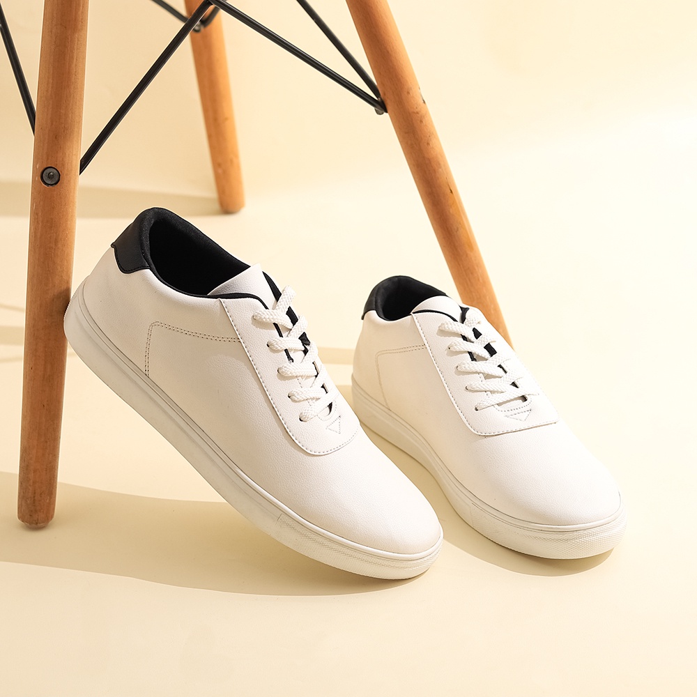 PERISIC WHITE |ManNeedMe x Lvnatica| Sepatu Sneakers Pria Casual Sepatu Kets ORIGINAL