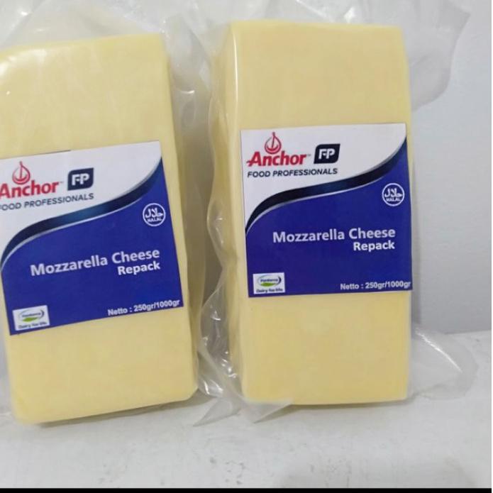 

Siap Kirim--Keju Mozzarella Anchor 1kg