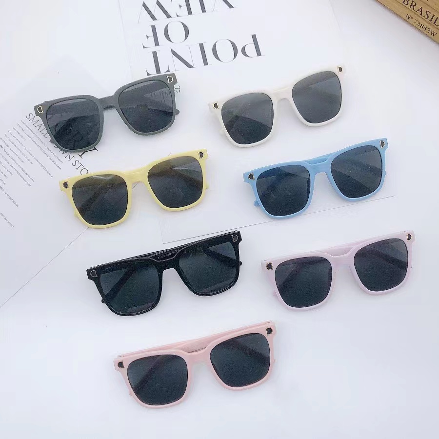 KACAMATA FASHION ANAK LAKI-LAKI PEREMPUAN ANTI-UV STREET SHOOTING SUNSHADE SUNGLASSES