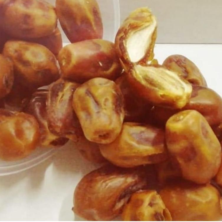 

KodeH2t7S--kurma zahedi 500gr/kurma zahedi susu
