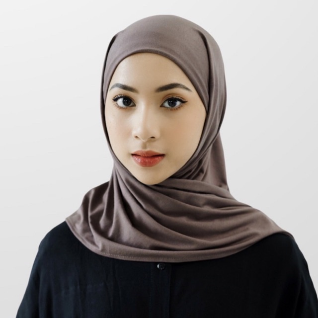 Mecca Instant Hijab Segitiga Bahan Kaos Breathable (2in1 plus inner)