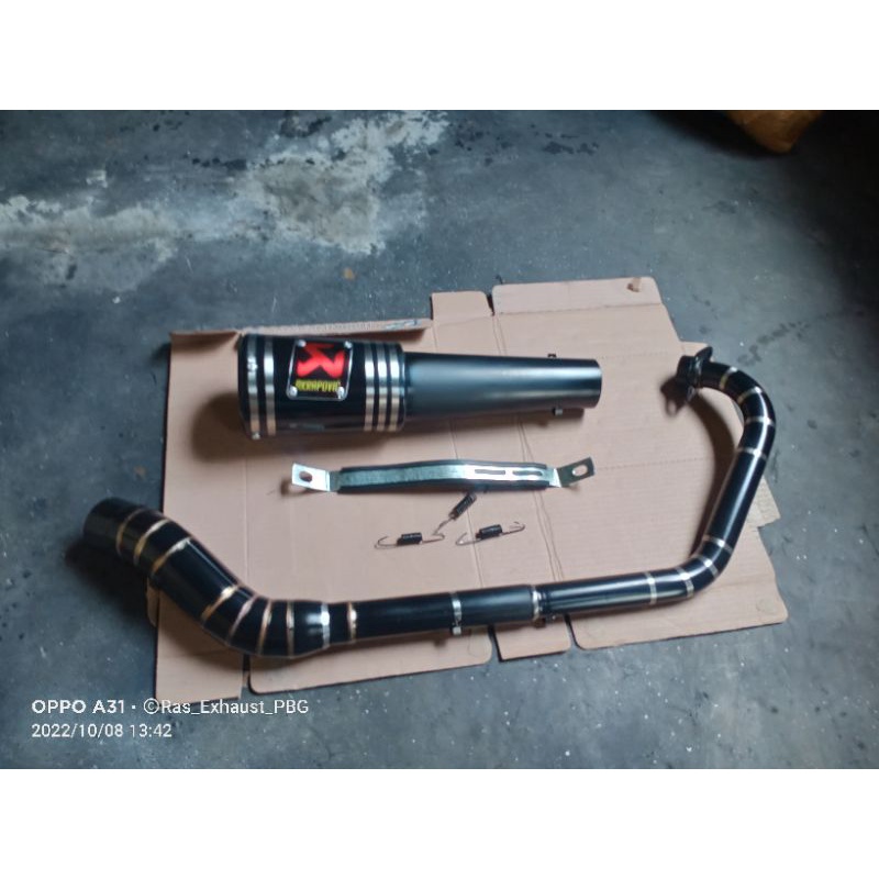 knalpot Akrapovic black Satria FU