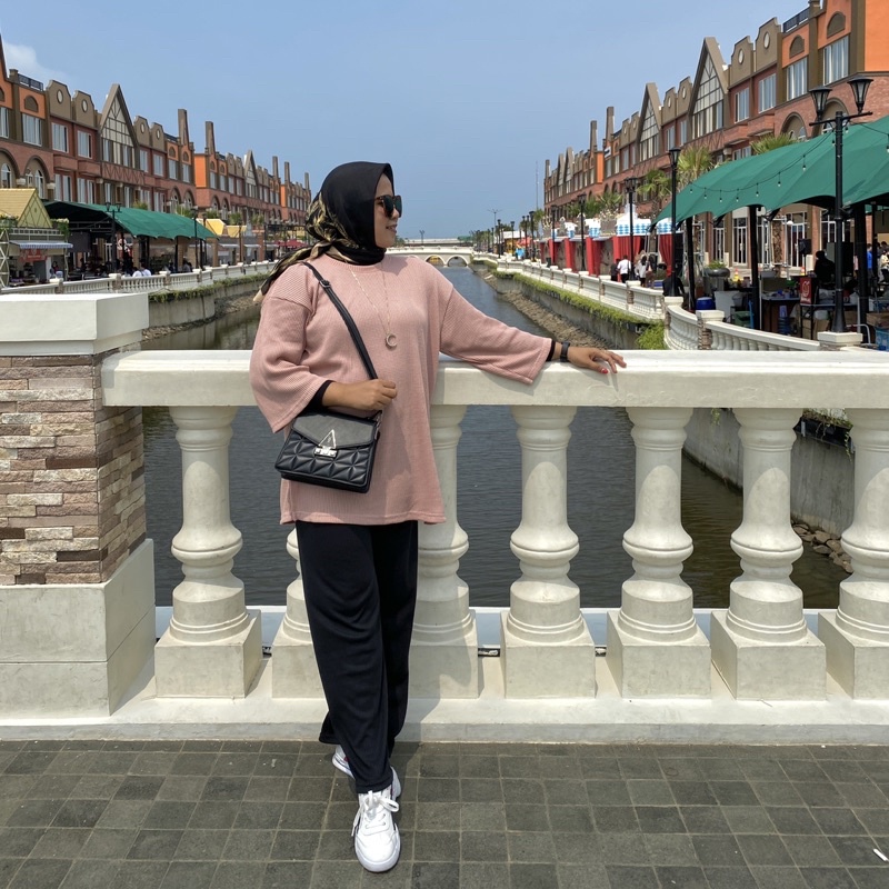 Kaos Oversized Waffle Hijab Friendly Lengan 7/8
