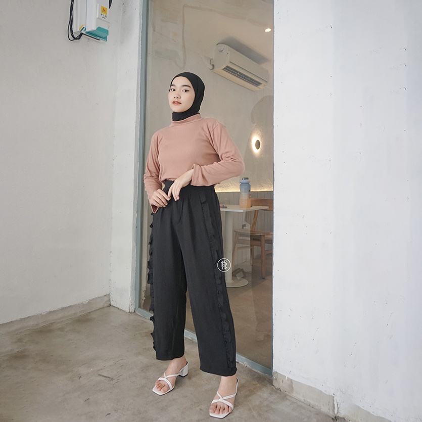 NUNA RUFFLE HIGHWAIST PANTS