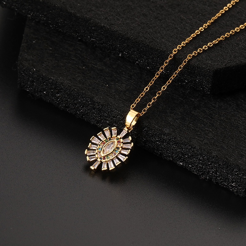 Kalung Rantai Dengan Liontin Mata Iblis Aksen Zircon Warna-Warni Gaya Bohemian Untuk Wanita