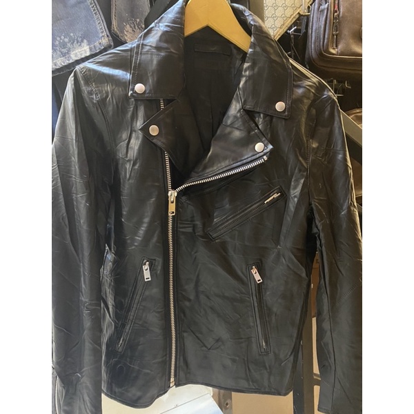 jaket kulit uniqlo