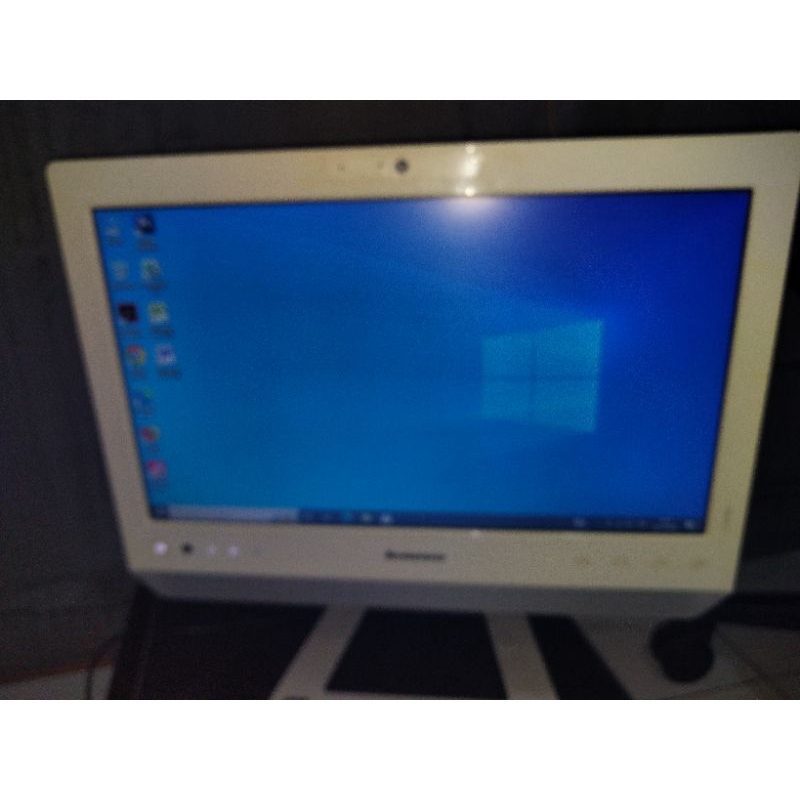 komputer lenovo C225 AIO