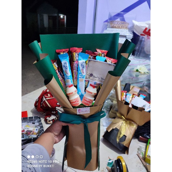 

BUKET MINI MURAH HADIAH ULANG TAHUN DAN ANNIVERSARY
