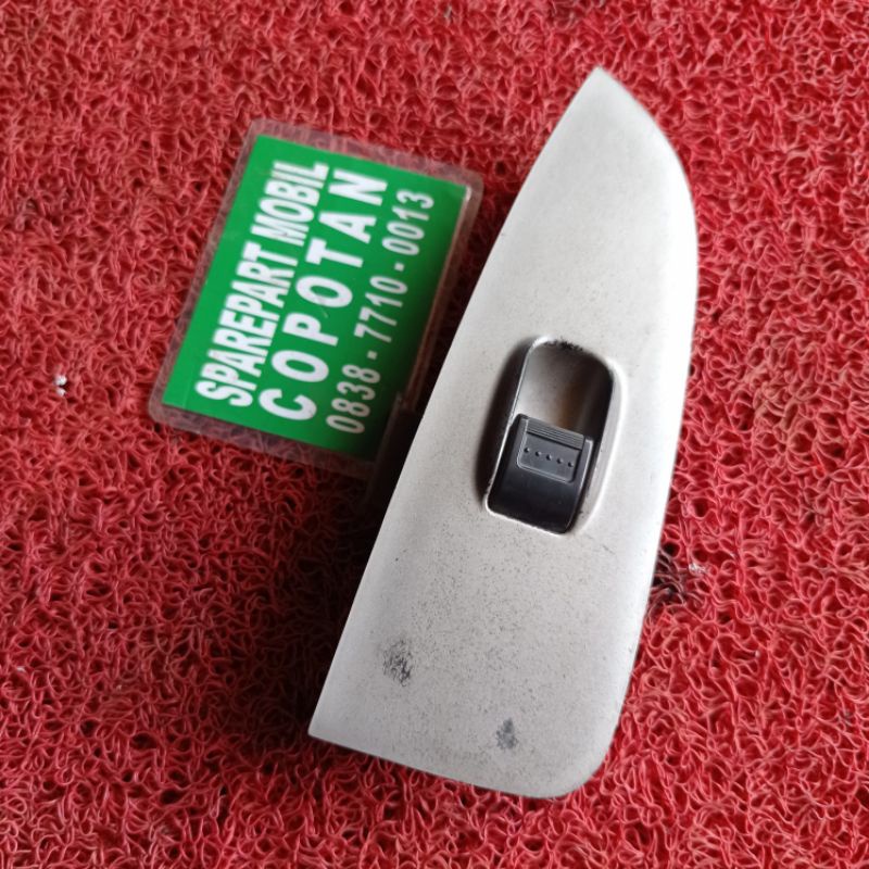 switch tombol power window kaca Honda CRV gen 2  bagian pintu belakang kiri L-RR