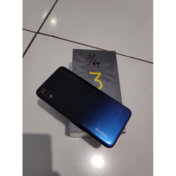 HP SECOND LIKE NEW ANDROID REALME 3 (RAM 3/64GB) Handphone Preloved Bagus Murah Terpercaya Bergarans