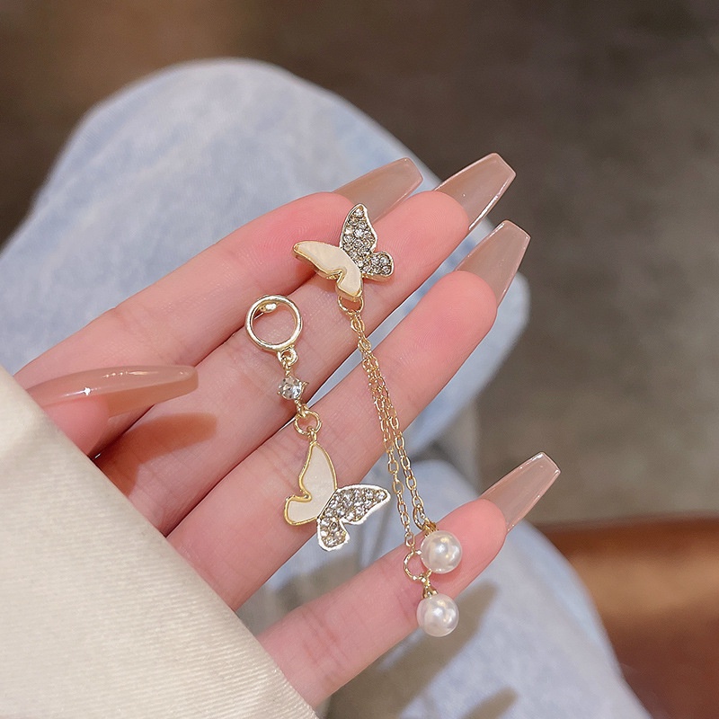 Anting Tusuk Gantung Asimetris Bahan Sterling silver 925 Desain Kupu-Kupu + Berlian Imitasi Untuk Wanita